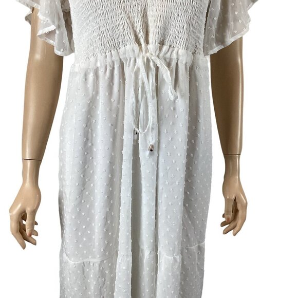 5 For $25 NWT Boho Chic White Maxi‎ Dress Size Medium Flutter Sleeves & Smocked - Picture 5 of 8